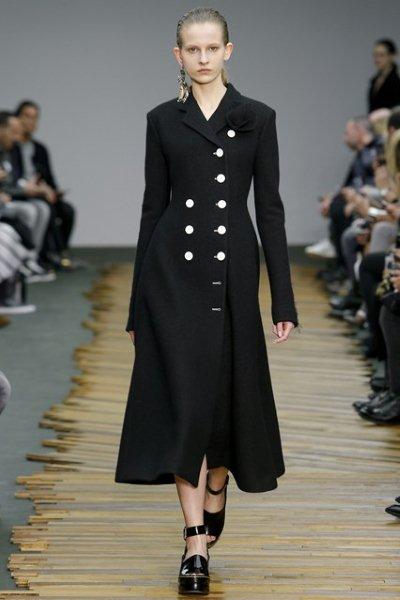 Black-fashion-trend-fall-winter-2014-2015-24