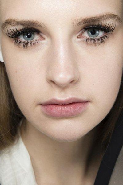 beauty-trend-large-Lashes-fall-winter-2014-2015-9