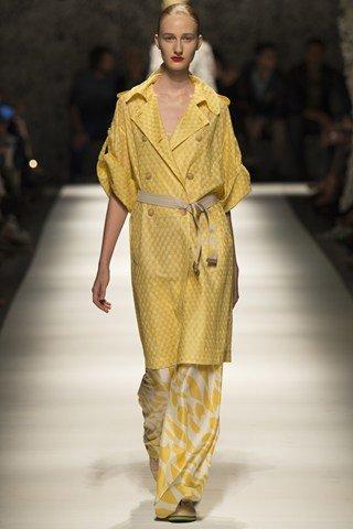Pastels-and-Neutral-Palette-Women-Trends-Spring-Summer-2015-6