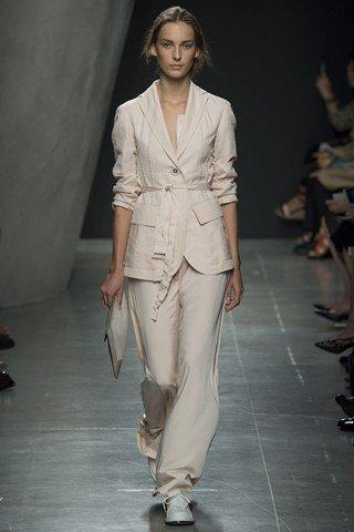 Pastels-and-Neutral-Palette-Women-Trends-Spring-Summer-2015-9