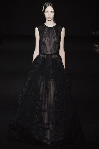 Black-fashion-trend-fall-winter-2014-2015-27