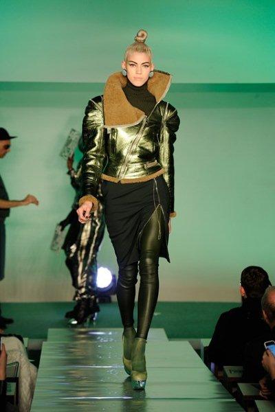 fashion-trend-metallics-fall-winter-2014-2015-16
