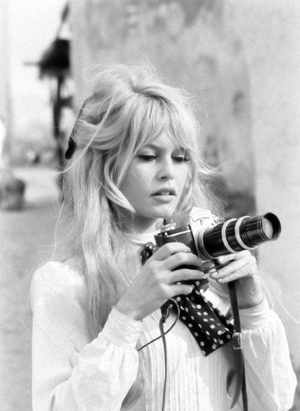camera12