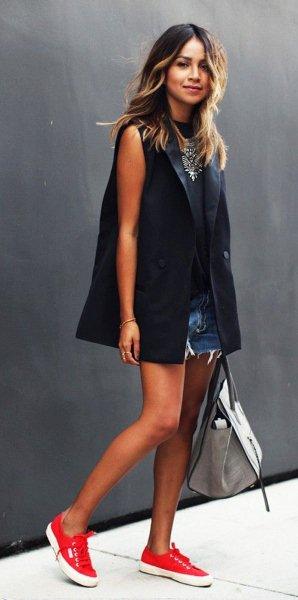 Long-Waistcoat-spring-summer-2015-12