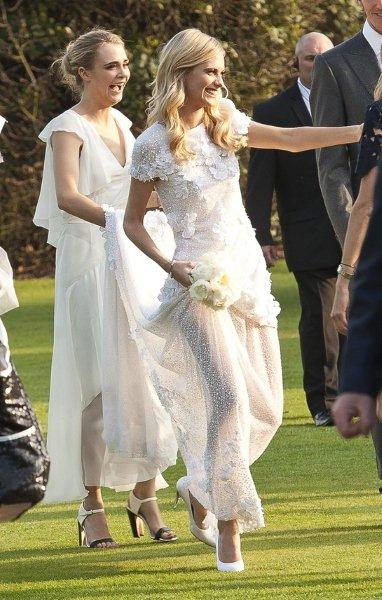 The-wedding-dress-chanel-of-Poppy-Delevingne-5