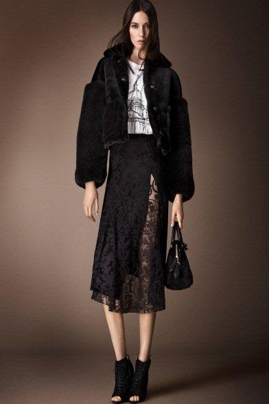 pre-collection-fall-winter-2013-2014-Burbery9