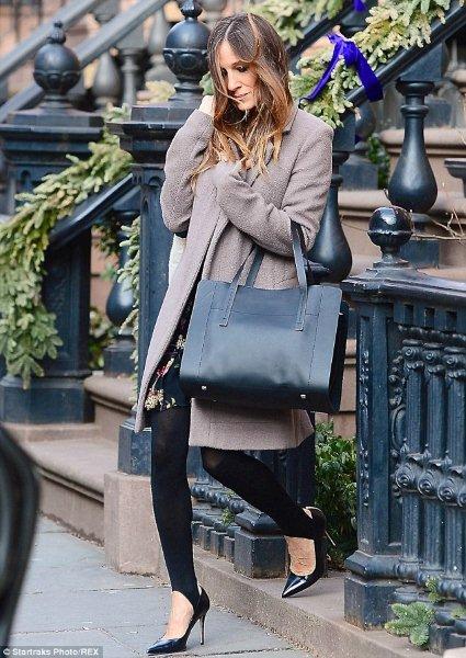 fashion-trend-stirrup-leggings-winter-2017-8