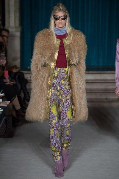 Matthew-Williamson-furs-fall-winter-2015-2016-8