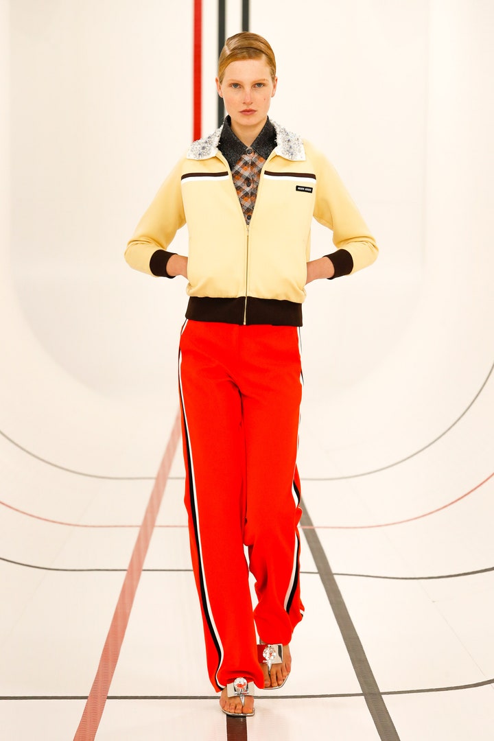 Tracksuits-fashion-trend-spring-2021-3