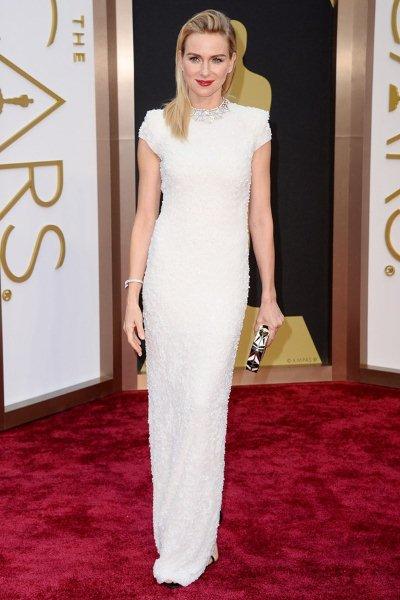 2014-Oscars-Red-Carpet-Looks-7