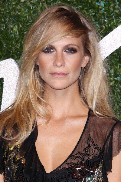Hair-and-Beauty-British-Fashion-Awards-2014-15