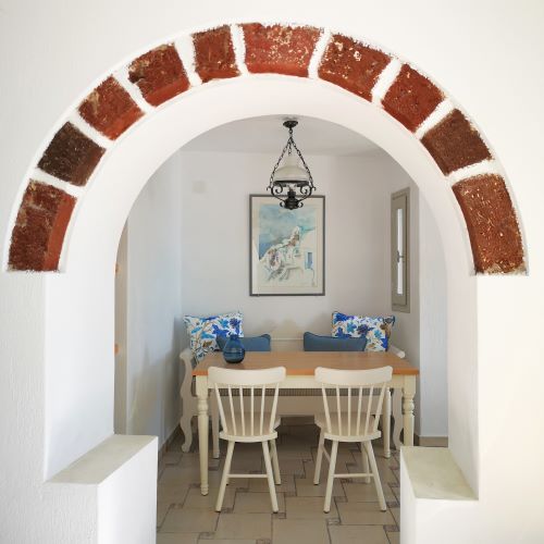 spitia-tzitzi-imerovigli-santorini-12
