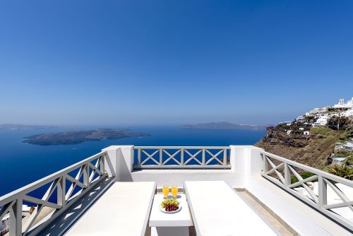 spitia-tzitzi-imerovigli-santorini-2