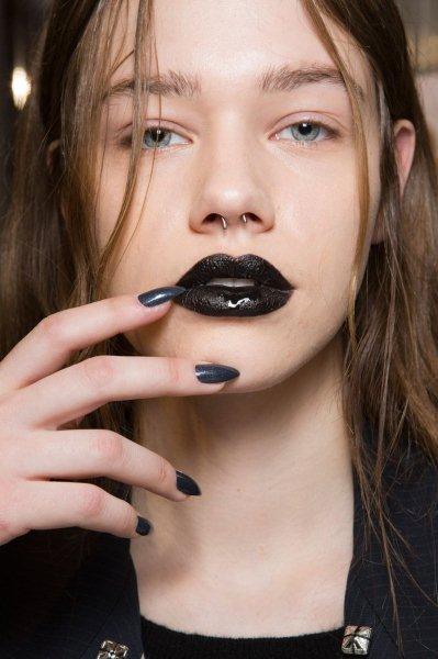 Nail-Trends-Fall-Winter-2016-2017-2