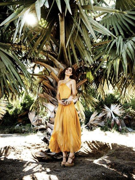 Alejandra-Infante-for-Vogue-Mexico-June-2014-2