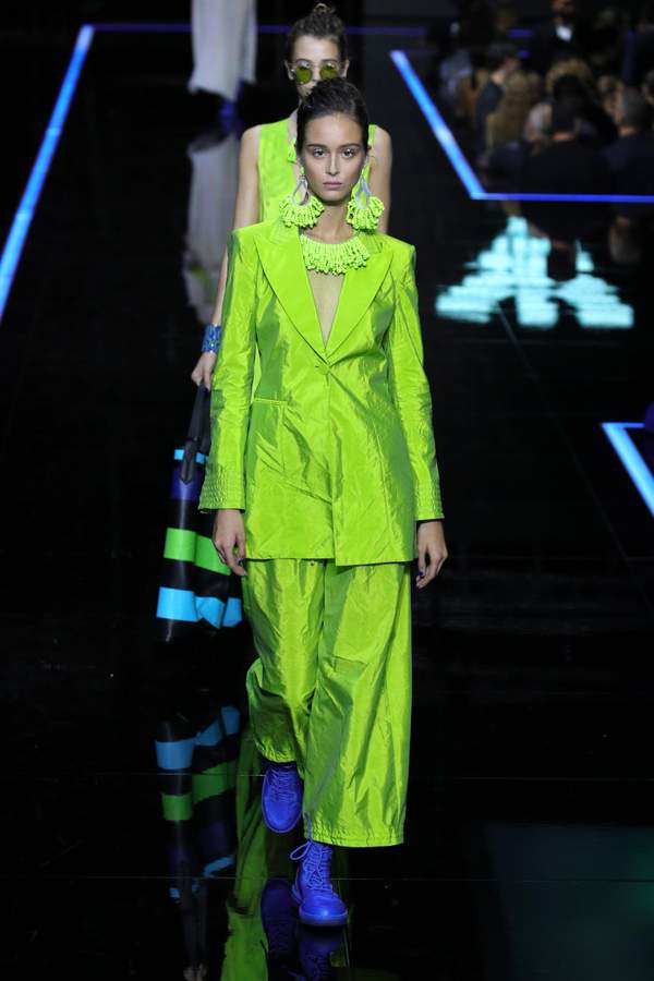 neon-colours-trend-fashion-spring-summer-2019-5