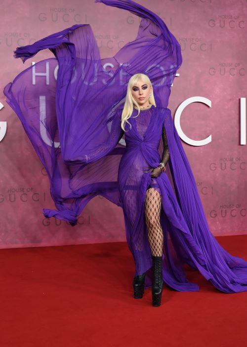 pantone-color-of-the-year-2022-3
