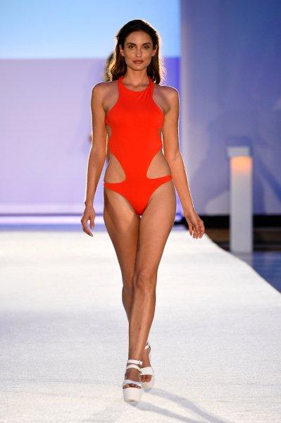 One-Piece-Swimsuits-fasion-trend-summer-2016-9