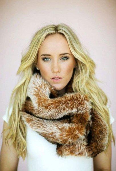 Coat-with-Fur-Collar19