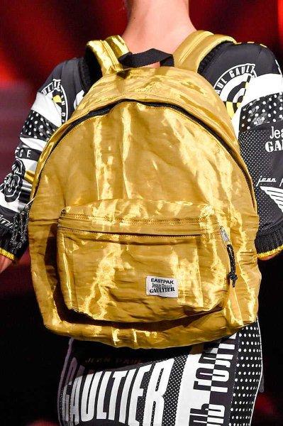 Modern-Backpacks-fashion-trend-spring-summer-2015-6