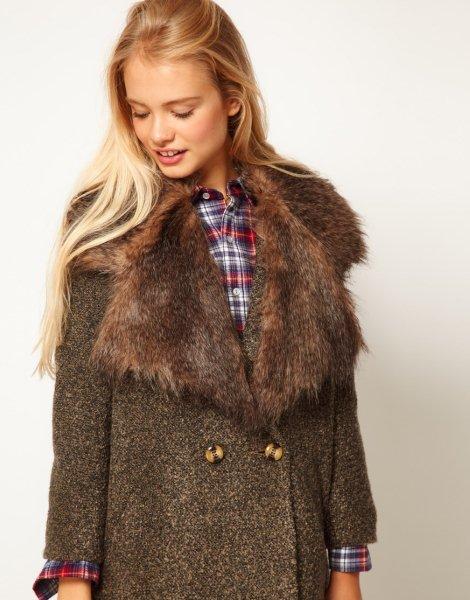 Coat-with-Fur-Collar5