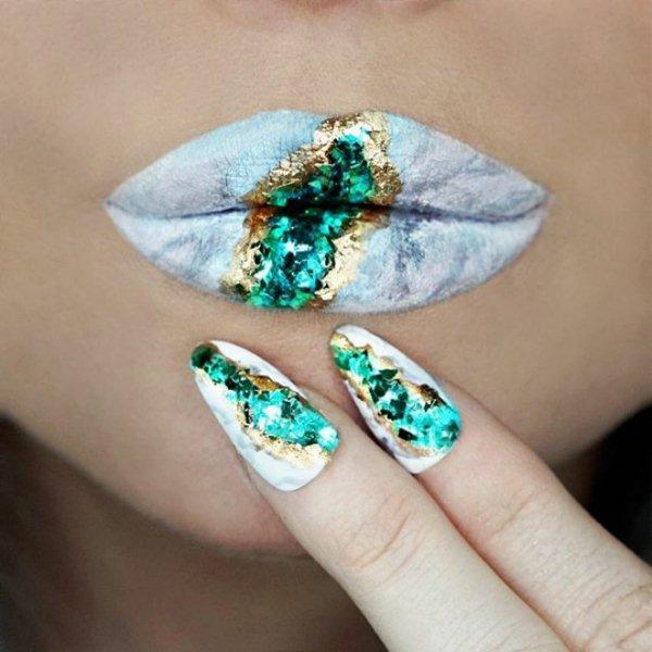 marble-lips-beauty-trend-on-Instagram-3