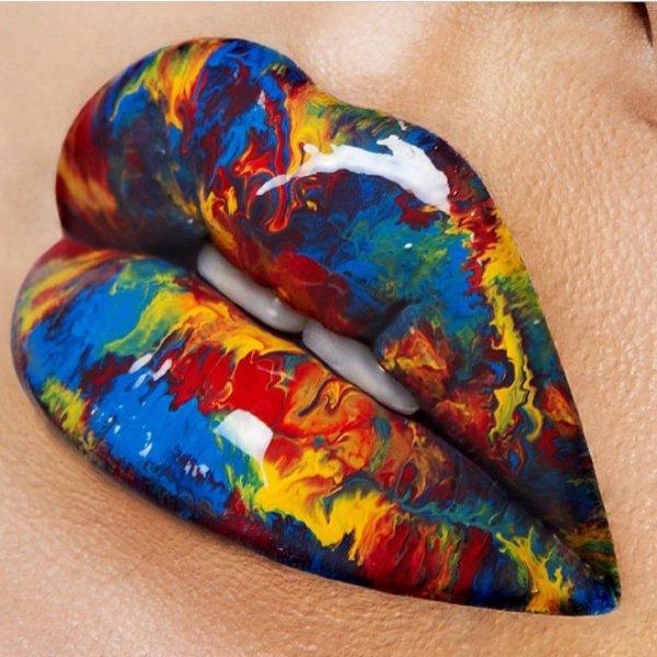 marble-lips-beauty-trend-on-Instagram-6