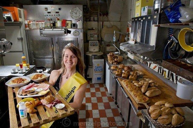 People-Around-the-World-and-What-They-Eat-4