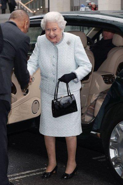 queen-london-fashion-week-2018-2