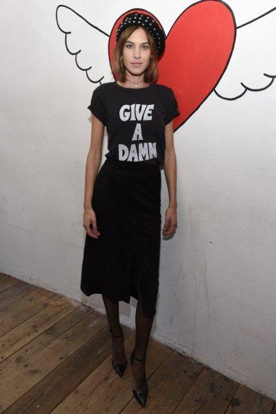 slogan-mania-fashion-trend-spring-summer-2017-8
