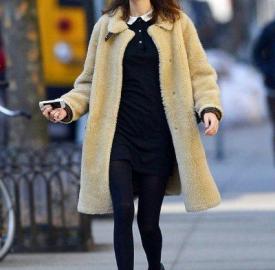 chic-and-cosy-look-from-Alexa-Chung3