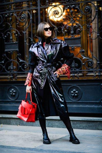 Vinyl-trench-fashion-trend-winter-2017-2018-3