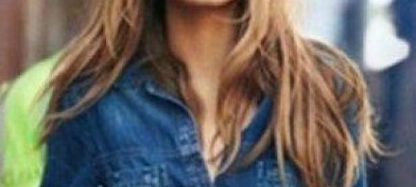 What-to-Wear-a-Denim-Shirt-1