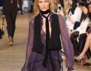 skinny-scarf-fashion-trend-fall-winter-2015-2016-1