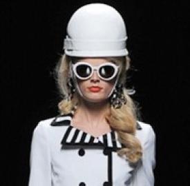  Moschino1
